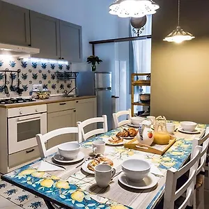 La Casa Napoletana - Ls Bed & Breakfast